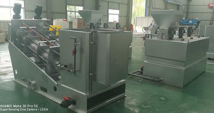 疊螺機、全自動(dòng)加藥裝置加工中